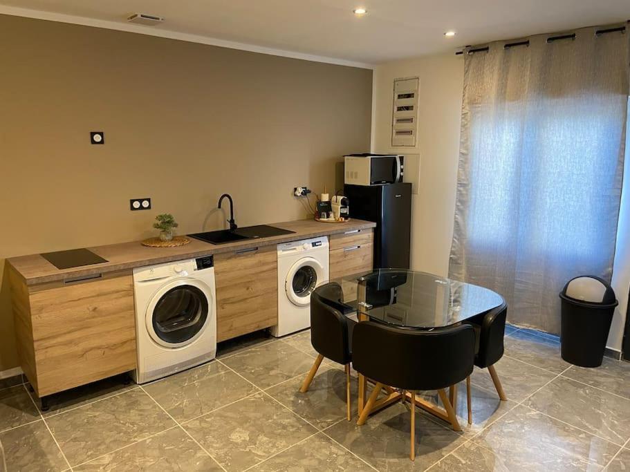 Maison Avec Jacuzzi オランジュ エクステリア 写真